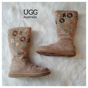 RARE! UGG Cosita Wahine Suede Sheepskin Boots